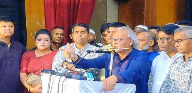 খুনি হাসিনার আ.লীগ ভারতপন্থি,বিএনপিকে ট্যাগ দিবেন না-রিজভী