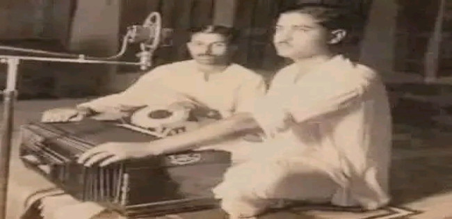 কালিয়া থানার বেন্দা গ্রামে জন্ম কমল দাশগুপ্তের।