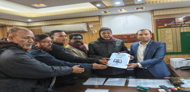 কুষ্টিয়া -১ দৌলতপুরে বিএনপি প্রার্থীর মনোনয়নপত্র সংগ্রহ
