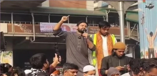 উপদেষ্টারা না আসা পর্যন্ত চলবে অবস্থান : ইনকিলাব মঞ্চের আল্টিমেটাম