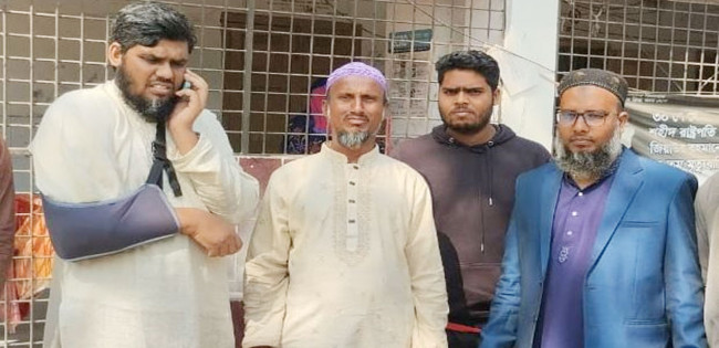 কুষ্টিয়ায় বিএনপি-জামায়াতের সংঘর্ষ, আহত ১১