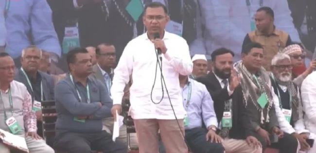 ঠাকুরগাঁওয়ের জনসভায় তারেক রহমান
