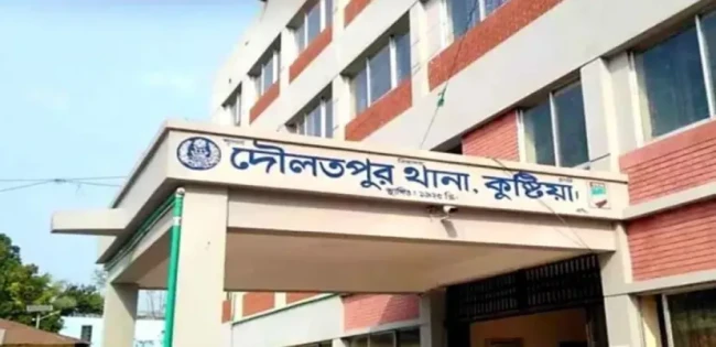 দৌলতপুরে  শিশুকে শ্বাসরোধে হত্যা, চাচি আটক