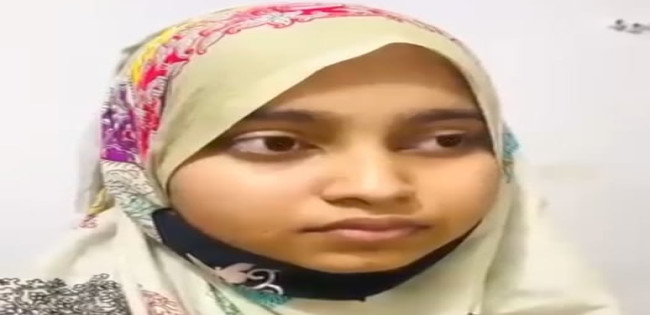ফারিহার দুই বক্তব্য আকাশ পাতাল পার্থক্য