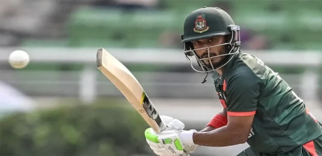 বোলিংয়ের পর ব্যাটিংয়ে দাপট দেখালো বাংলাদেশ