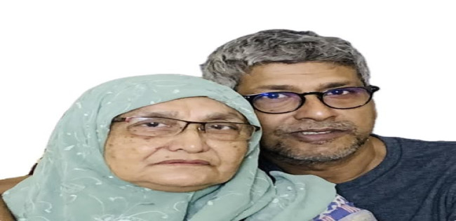 আজ মা দিবস