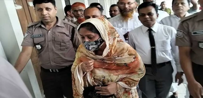 আদালতে রামিসার মা  : কতবার কইছি বইন দরজাটা খুল, সে খুলে নাই