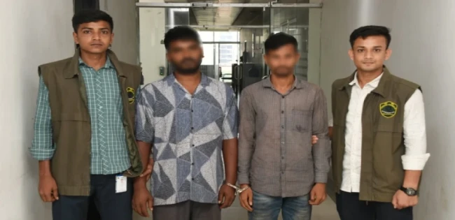 প্রধানমন্ত্রীর রেড টেলিফোনের তার চুরির ঘটনায় গ্রেপ্তার ২