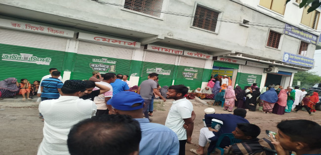 মিরপুরে পুত্রের গ্রেপ্তারের শোকে মায়ের মৃত্যু, মামলা প্রত্যাহারের দাবি পরিবারের