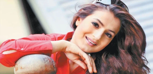 বিয়ে প্রসঙ্গে যা বললেন আমিশা